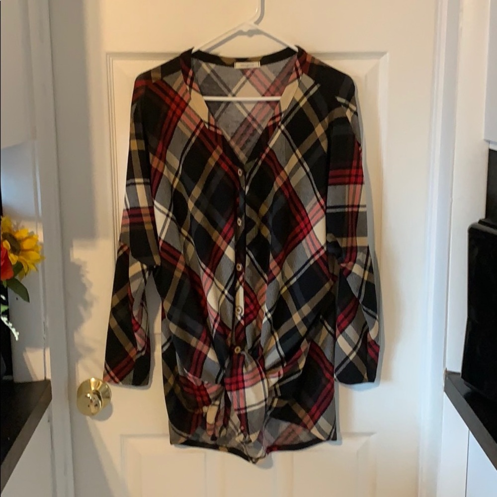Plaid tie up shirt